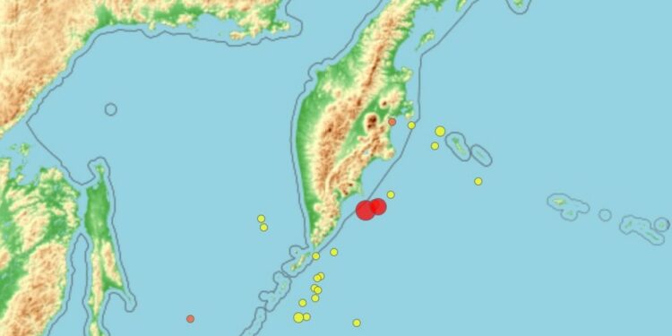 Камчаткада күчү 6,2 баллга жеткен жер титирөө катталды