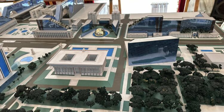 Курулуш министрлиги 100 жылдыгын белгиледи