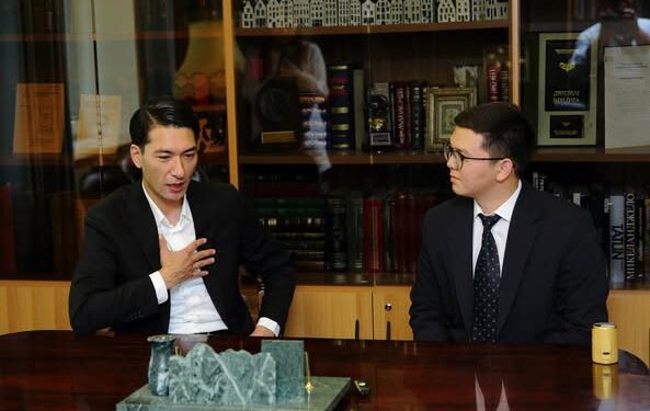 Тарыхта биринчи жолу: Кыргызстанда Чыңгыз Айтматов тууралуу көркөм тасма тартылат