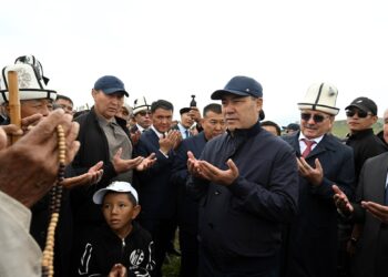 Садыр Жапаров Ысык-Көлдө «Ала-Тоо Резорт» ири тоо-лыжа кластеринин курулушун баштап берди