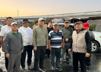 Мэр Токторбаев Ош шаарында 7 облустун аталышы пайда болорун айтууда