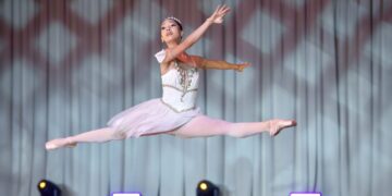 Айгүл Жапарованын катышуусунда Ысык-Көлдө балет кечеси өттү