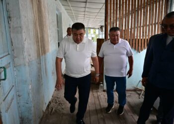 Камчыбек Ташиев: «Өзгөндөгү оорукананын абалы адам ыйлагыдай экен»