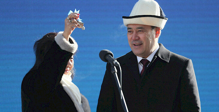 Жакында Мурас комплексиндеги батирлердин ачкычтарын президент Садыр Жапаров жарандарга тапшырат