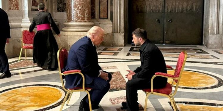 Трамп Путин менен сүйлөшүүлөрдүн жыйынтыгы тууралуу: «Эми баары Зеленскийден көз каранды»