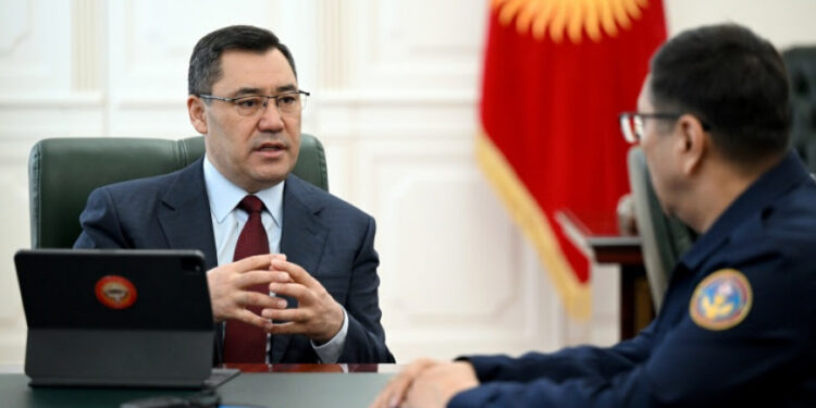 Бообек Ажикеевге «генерал-лейтенант» жогорку аскердик наамы ыйгарылды