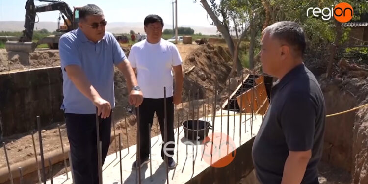 Камчыбек Ташиев: “Нарындагы жолдорду жасагандарга бүгүндөн калбай чара көргүлө”