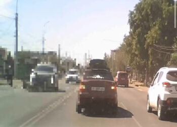 Бишкекте айдоочу 4 адамды сүзүп, бирөөсү каза болду (видео)