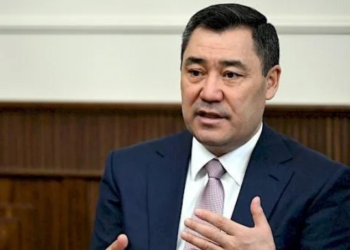 Садыр Жапаров: «Эгер үйү «снос» болуп жаткан жарандардын башка жакта жашоого мүмкүнчүлүгү жок болсо, ипотекага үй беребиз»