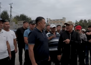 «Таманым жарылып кетти дейт». Ош мэри «Ош-Тазалыктын» жетекчиси эмне үчүн кызматтан кеткенин айтты