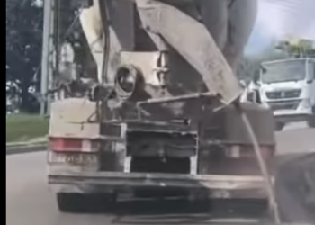 Бишкекте бетонду жолго төккөн айдоочуга айып салынды (видео)