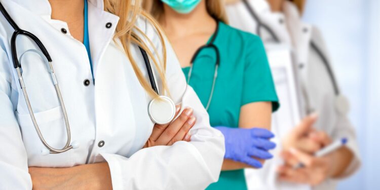 Министрлик жаш дарыгерлерди «Дарыгердин депозити» программасына катышууга чакырат