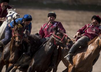 Көк бөрү: “Достук” “Ынтымакты” жеңип, Жогорку лиганын чемпиону болду (видео)