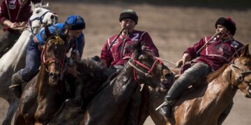 Көк бөрү: “Достук” “Ынтымакты” жеңип, Жогорку лиганын чемпиону болду (видео)
