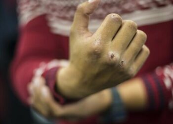 Бишкекте мектеп окуучулары онлайн оюндан кийин мушташышты (видео)