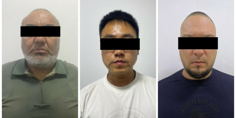 Аламүдүндөгү заводдо үч киши көз жумду