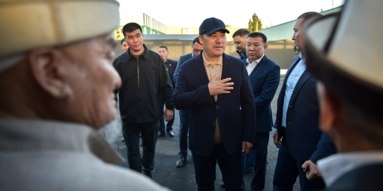 Садыр Жапаров жумушчу сапары менен Нарын облусуна барат