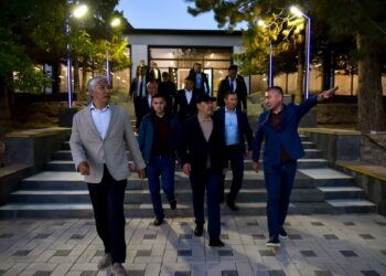 Садыр Жапаров «Улан» балдардын ден соолугун чыңдоо борборун көрүп чыкты