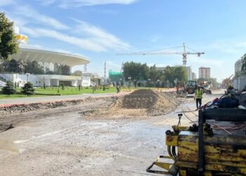 Бишкектеги Фрунзе көчөсүндөгү жылуулук тармагы реконструкцияланууда