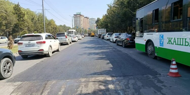 Бишкекте жолдордогу деформацияланган жерлердин баары оңдолот