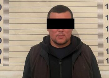 Жер мафиясы боюнча мурдагы депутат шектүү катары кармалды