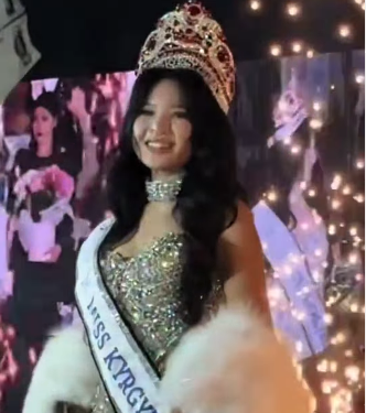 Ырчы Расул Маматкуловдун кызы «Кыргызстан сулуусу» сынагын жеңди (видео)