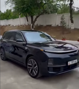 Президент Оштун мэрине сөгүш бергенден кийин ага унаа белек кылдыбы?