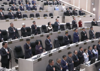 Каникулдан кийин Жогорку Кеңештин кезектеги сессиясы башталды (видео)