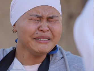 Беткапчан киши оор тагдырга туш болуп, 20 жашында рак менен күрөшүп жаткан кызга жардам берди