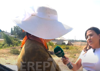 “Уулу Кыргызстанга, кызы атасынын мекенине коюлду”. 2 баласын өлтүрүүгө шектелген эненин окуясы