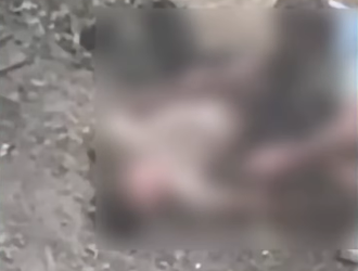 Таанышын таш менен ургулаган шектүү кармалды (видео)