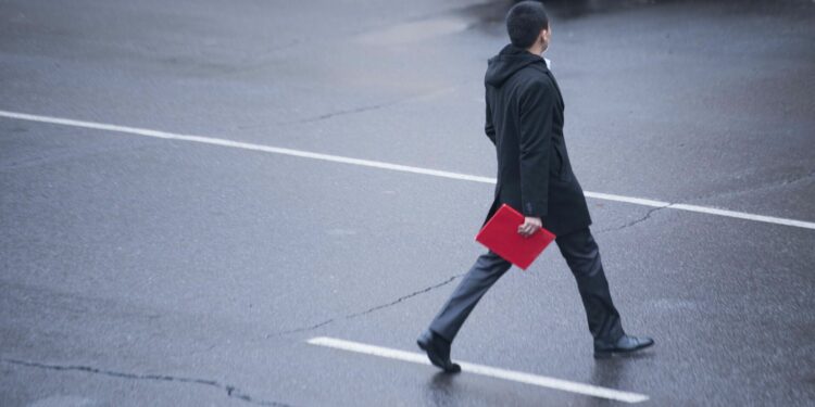 7-8-ноябрда иш күнү бир саатка кыскартылат