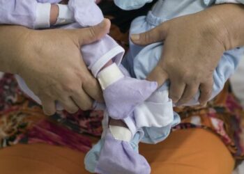 1-январдан тартып тоолуу аймактардагы 3 жашка чейинки балдарга ай сайын 3 миң сомдон төлөнөт