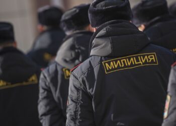 Ысык-Көлдө аял өспүрүм кызына карата ыдык көрсөтүү болгонун айтып чыкты. Милиция эмне дейт?