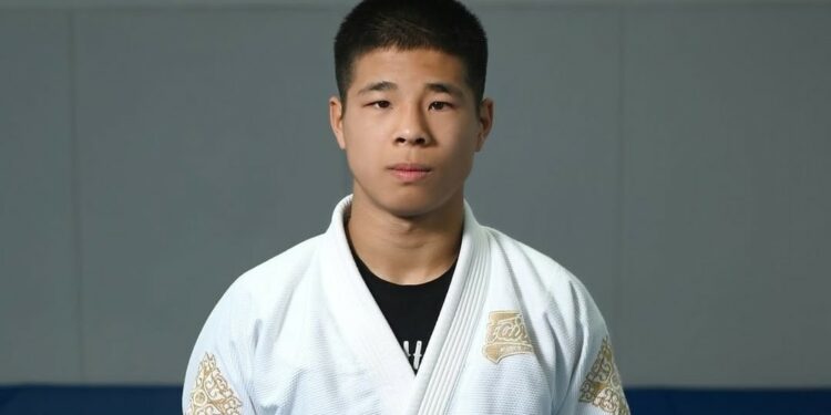 Рамазан Тянгубер III Өспүрүмдөр Азия оюндарынан алтын медаль жеңди