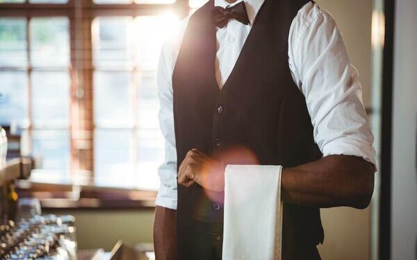 Жаңы жылдан баштап кафе-ресторандар тейлөө үчүн акы албайт