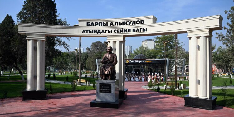 Ош шаарында Барпы Алыкулов атындагы жаңы парк ачылды