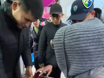 «Силерди нан урсун». Бишкектеги базарда рейд өттү