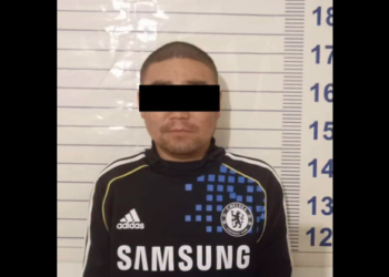 Чүйдө апасын ур-токмокко алып жүргөн шектүү кармалды