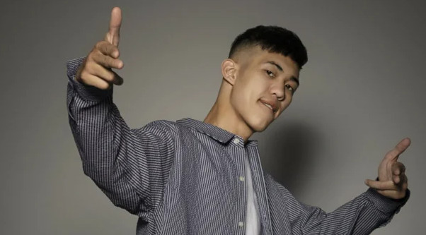 Рэп аткаруучу Бакр аны Орусиянын аймагына киргизбей коюшканын айтты