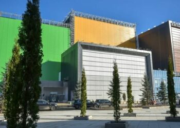 Бишкектеги таштанды иштетүүчү завод электр энергиясын өндүрө баштады