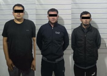 Орусияда мекендештерин коркутуп акча талап кылгандар Жалал-Абаддан кармалды