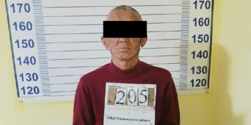 Чүйдө 63 жаштагы мас киши аялын атып өлтүрүүгө шектелип камалды