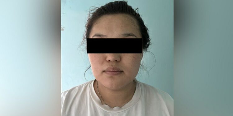 Сокулукта төрөп ымыркайын таштандыга таштап кеткен келин кармалды