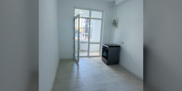 Садыр Жапаров ипотекалык үйлөрдүн баасы кымбат эмес экенин айтты