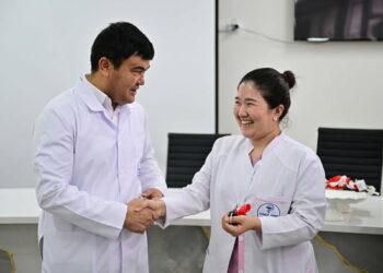 Сузактагы медицина кызматкерлерине ипотекалык турак жайлар берилди