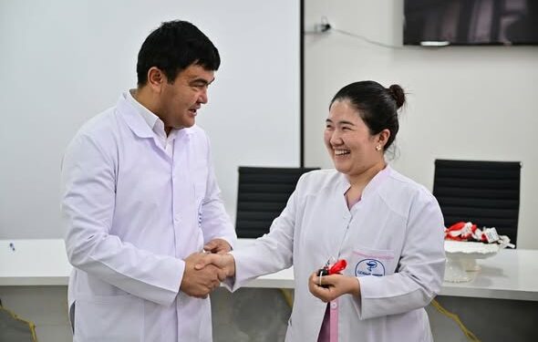 Сузактагы медицина кызматкерлерине ипотекалык турак жайлар берилди