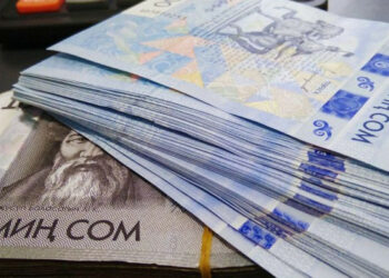 Шайлоодо талапкерлер жана партиялар 1,5 миллиард сом сарпташкан жана аны эмнелерге коротушкан?