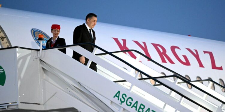 Садыр Жапаров Түркмөнстанга эмне үчүн барды?