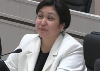 Жогорку Кеңеш илим министри кызматына Гүлзат Исаматованын талапкерлигин жактырды